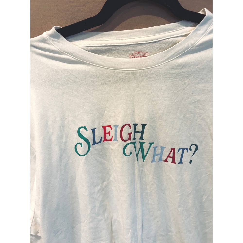 Wondershop Sleigh What? Graphic Sleep Tee Mens Large White NEW Christmas Holiday